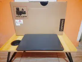 Lenovo V14-ADA - SSD 256 GB