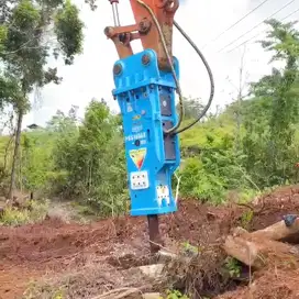 Breaker Excavator