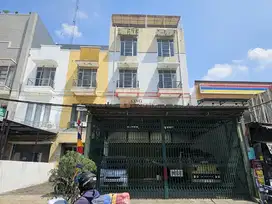 Sewa Ruko Gandeng Strategis Ada Lift Parkir Luas di Muwardi Grogol Jkb