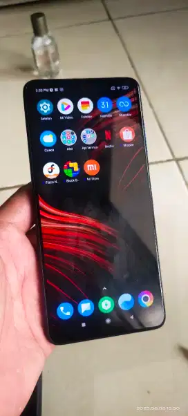 Jual Poco x3 nfc ram8+3 internal 128 hp saja