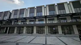 Disewakan Ruko brandnew kawasan paling ramai di Sorrento Grande West