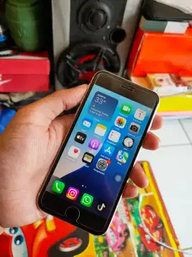 iPhone SE 2 White Like New Termurah