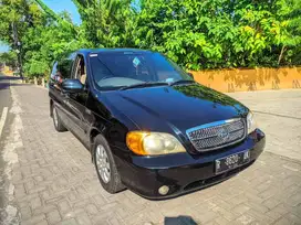 Kia sedona E 2.5 plat R 2005 off 2022 mujiono mobil bekas sekoto