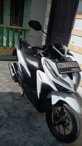 DIJUAL VARIO 125  ISS MILIK PRIBADI BUKAN AGEN