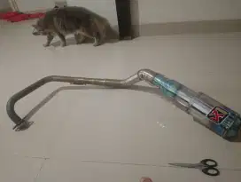 Kenalpot resing untuk byson