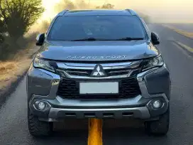 Mitsubishi Pajero Sport 2.4 Dakar Limited Edition AT
Th : 2016
