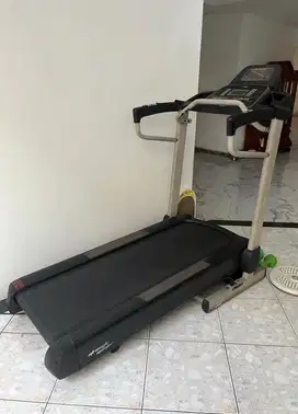 Treadmill bekas/second strength master