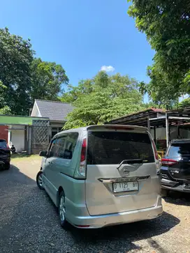 Nissan Serena 2014 Bensin