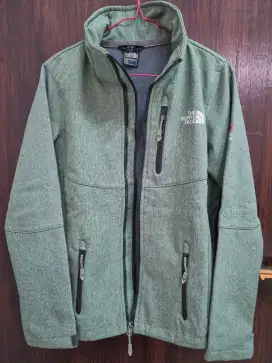 Jaket TNF Soft Shell Flight Series (M)