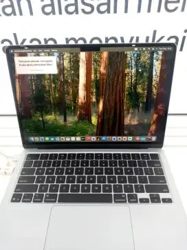 Macbook (13inci¹) M4 cicilan murah admin rendah