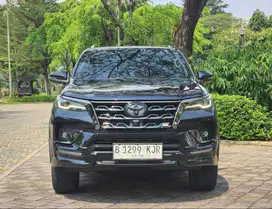 KM.28.RB|TDP 65.JT| FORTUNER GR SPORT 2.8 AT 2023 HITAM ISTIMEWA SEGER