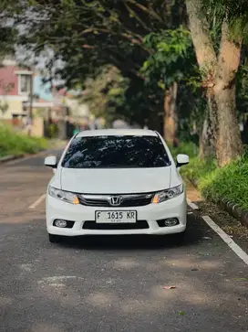Honda Civic FB 1.8 2013 matic istimewa