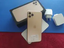 Iphone 11 PRO max 256GB Second iBox bergaransi fullset