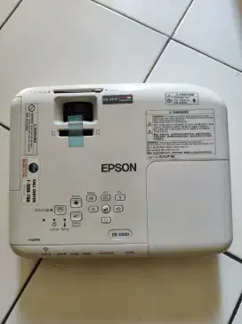 Proyektor Epson EB X400