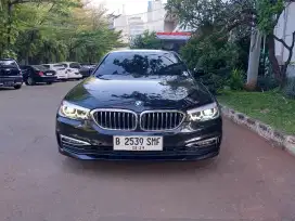 KM 42 RB BMW 530i NIK 2018 Hitam