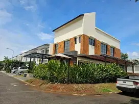 Rumah Mewah Hook 223m2 Private Pool,Rooftop,Furnished di Lavender Gadi