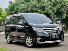 Termurah Nissan Serena hws at 2013