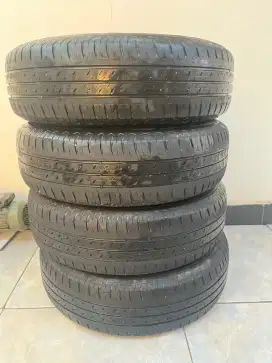 Ban mobil bridgestone 185/70R14 cabutan bawaan avanza 2017