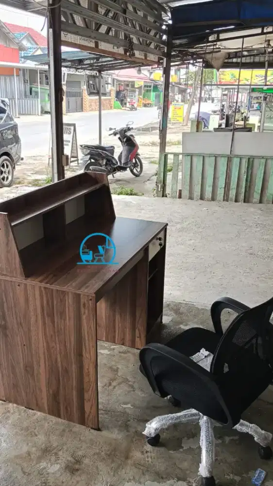 Promo! Meja kasir + free voucher potongan harga