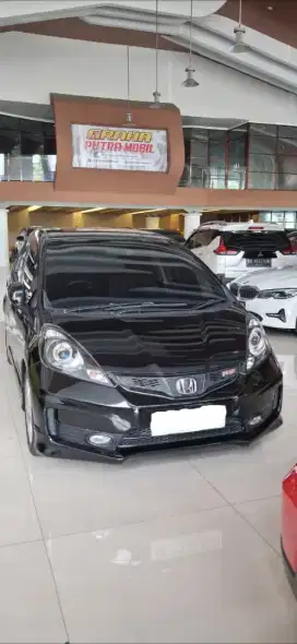 Honda Jazz RS ( 2013 )