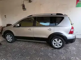 Nissan Livina 2011 Bensin