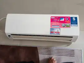 Dijual AC Aqua 1/2 PK