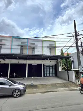 Ruko 2 lantai siap guna strategis di Harapan Jaya Indah Bekasi Utara