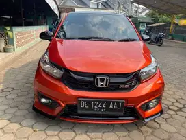 Honda Brio RS Urbanite th 2022 AT gress