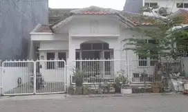 Dijual rmh mulyosari  sby timur siap huni row jalan 3 mobil