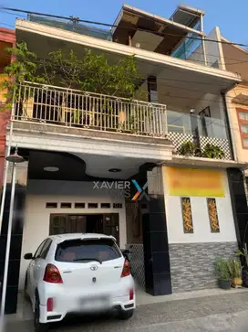 Rumah Furnish di Danau Maninjau Sawojajar Malang  3 Lantai ada Rooftop