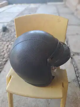 Helm Model Bogo hitam
