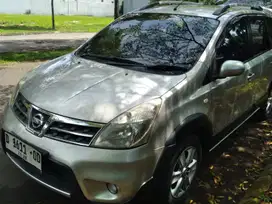 Nissan Livina 2011 Bensin