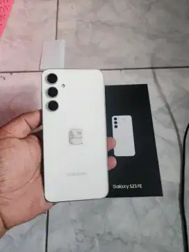 Samsung s23 fe 5G 8/256 lengkap