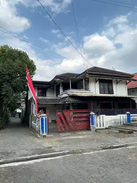 DIJUAL RUMAH HITUNG TANAH KENDALSARI SUHAT KOTA MALANG DEKAT KAMPUS UB