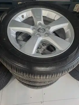 Velg Oem Toyota Harrier R18 5x114 +Ban 99%