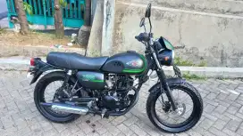 W175 CAFE HITAM TH 2020, BERGARANSI
