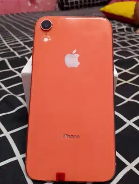 Di jual iphone XR coral 64GB