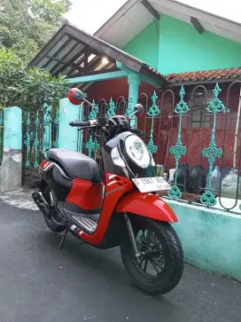 Antik seperti baru kilomtr 6rb Honda Scoopy 2023 orsinil