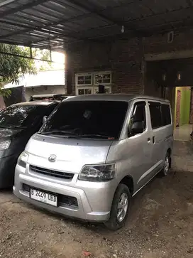 silahkan buat para juragan juragan yang lagi cari mobil