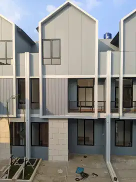 DIJUAL RUMAH 3 LANTAI LOKASI SERPONG, 5 MENIT KE STASIUN RAWABUNTU