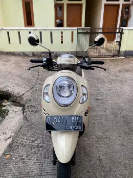 Honda scoopy cream limited KM rendah 10rb