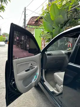 Toyota Avanza 2011 Bensin