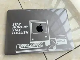 Macbook Pro 2017 8/1TB