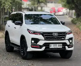 New FORTUNER GR 2.8L AT 2023/2024 LowKM 27rb RECORD TOYOTA BANDUNG