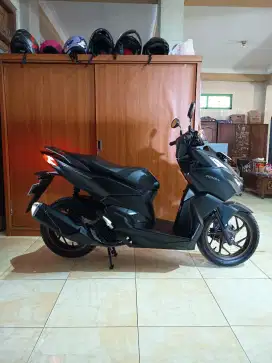 Vario 160 cbs hitam 2024 low km Gbm