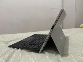 Microsoft Surface Pro 7 Laptop 2in1 tipis