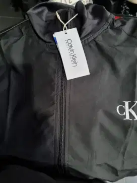 Jaket Calvin Klein. import original