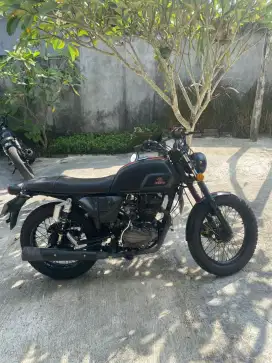 benelli motobi 152 type BS 150 RB M/T Tahun 2023