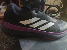 Sepatu Adidas Bounce Legend