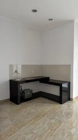 Rumah Golf Island Type Pine di Pik